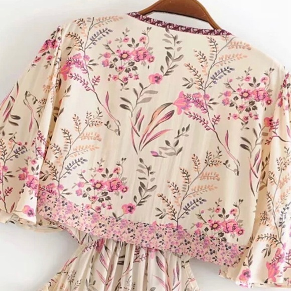 LAST ONE🎉High Low Floral Dress - Picture 9 of 16